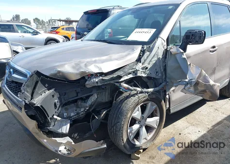 2015 Subaru Forester 2.5I Premium z USA, uszkodzony, nr VIN JF2SJAFC4FH835821